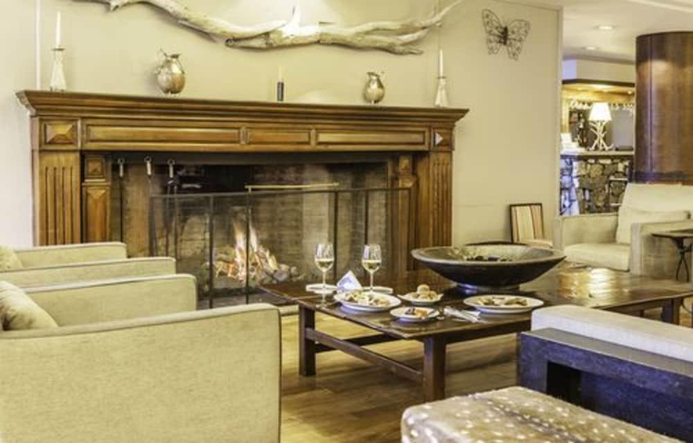Hotel Panamericano Bariloche Esterno foto