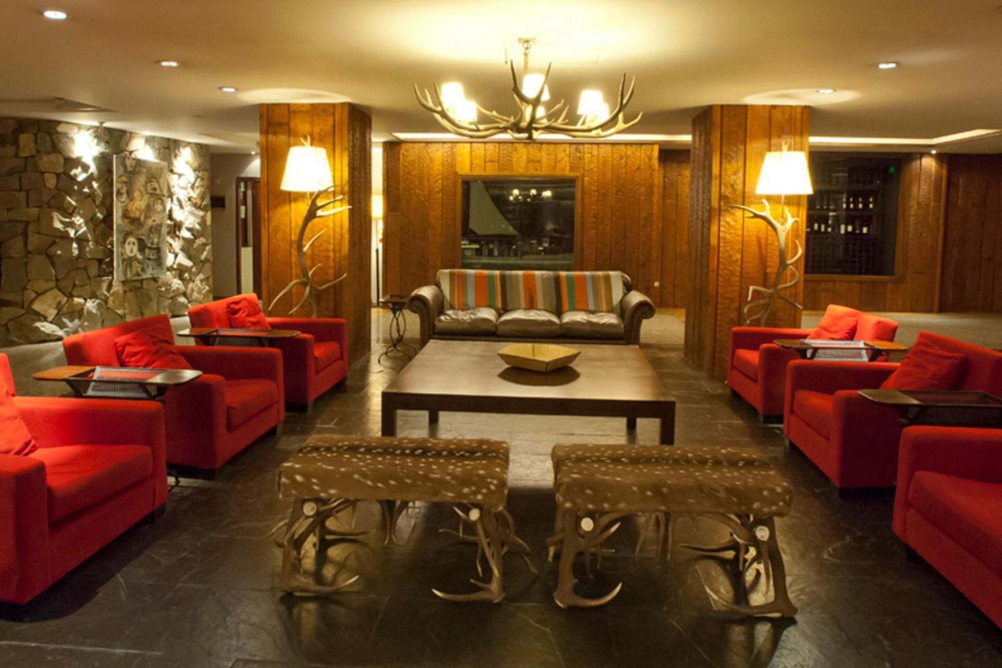 Hotel Panamericano Bariloche Esterno foto
